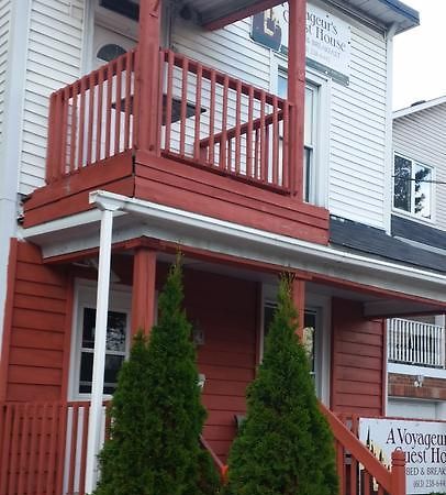 A Voyageur'S Guest House Ottawa Room photo